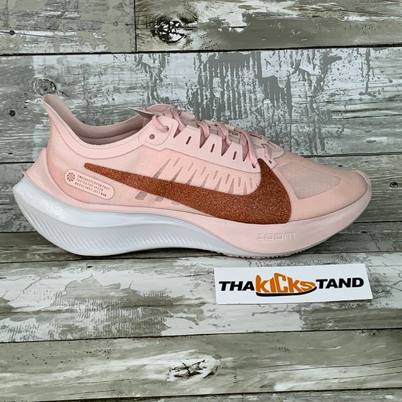 nike zoom gravity echo pink